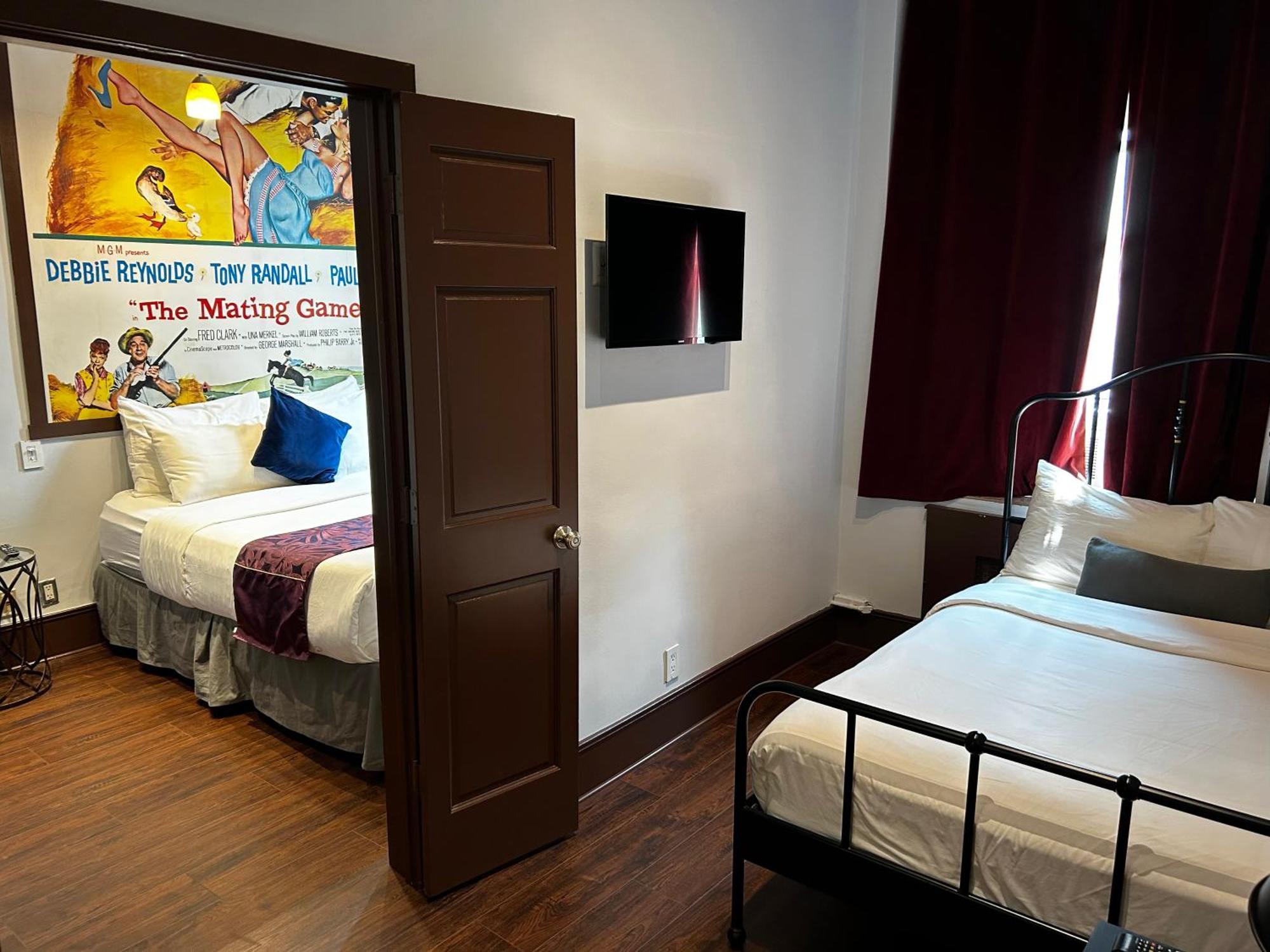 Chelsea Pines Inn New York Exterior foto